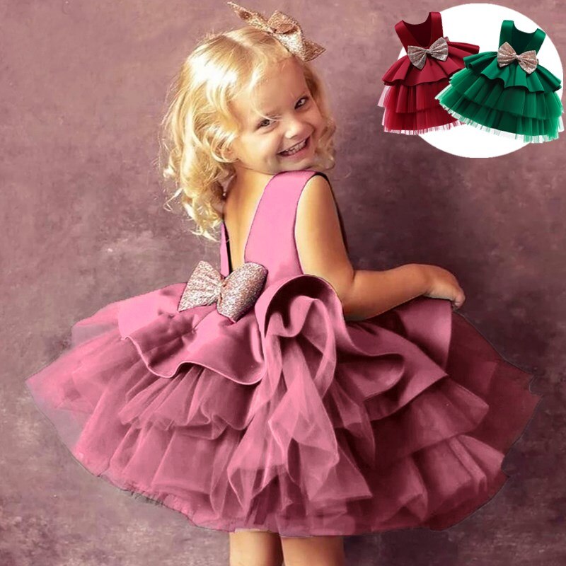 Cute baby girl cheap in princess dress